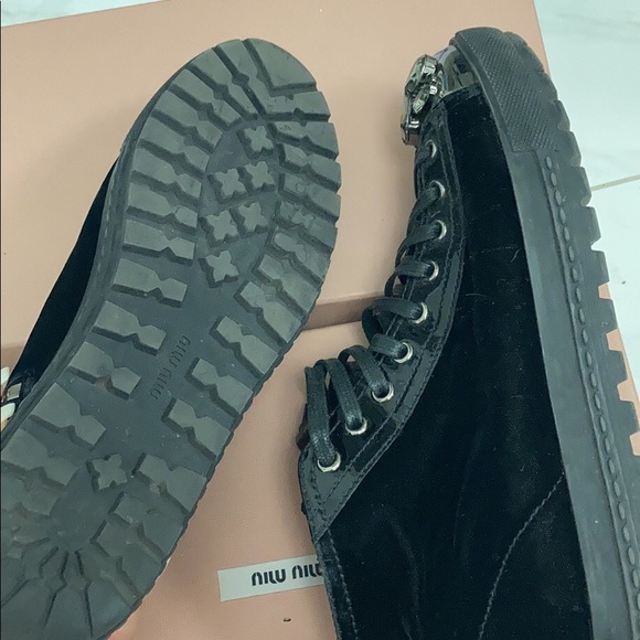 Miu Miu - Picture 5 of 6